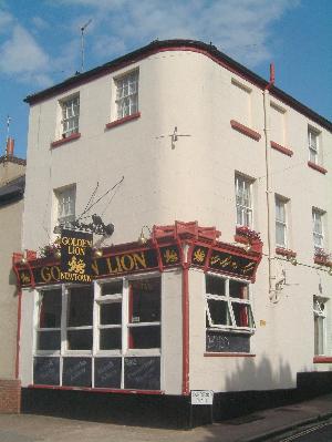 Golden Lion, Exeter Photograph by Sean Creech (c) 2001